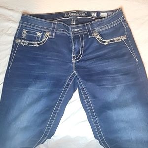 Miss Me Skinny Crop Size 27